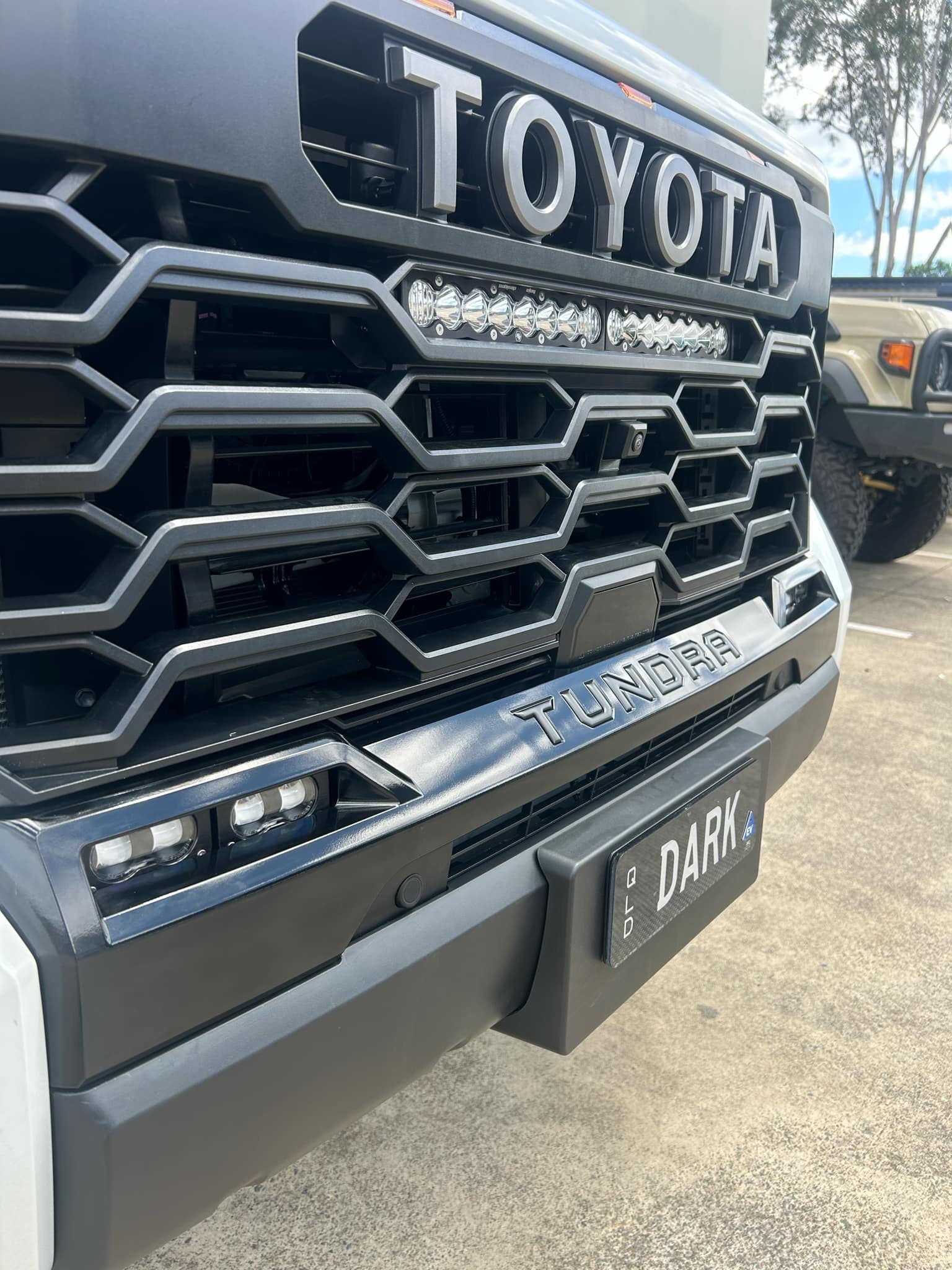 Toyota S8 20 Inch Behind Bumper Light Bar Kit - Toyota 2022-On Tundra, 2022-On Sequoia-Clear- Drive Combo