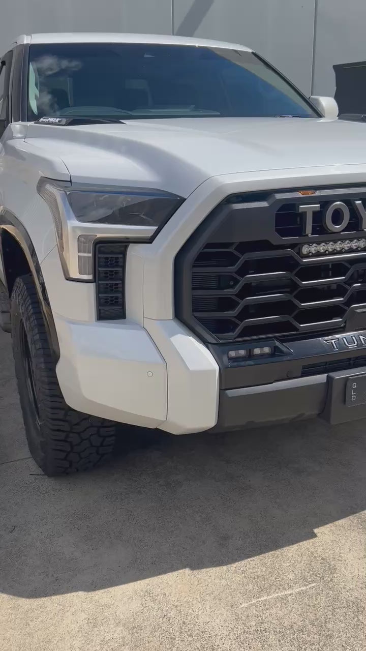 Toyota S2 SAE OEM Fog Light Replacement Kit - Toyota 2022-On Tundra-Clear